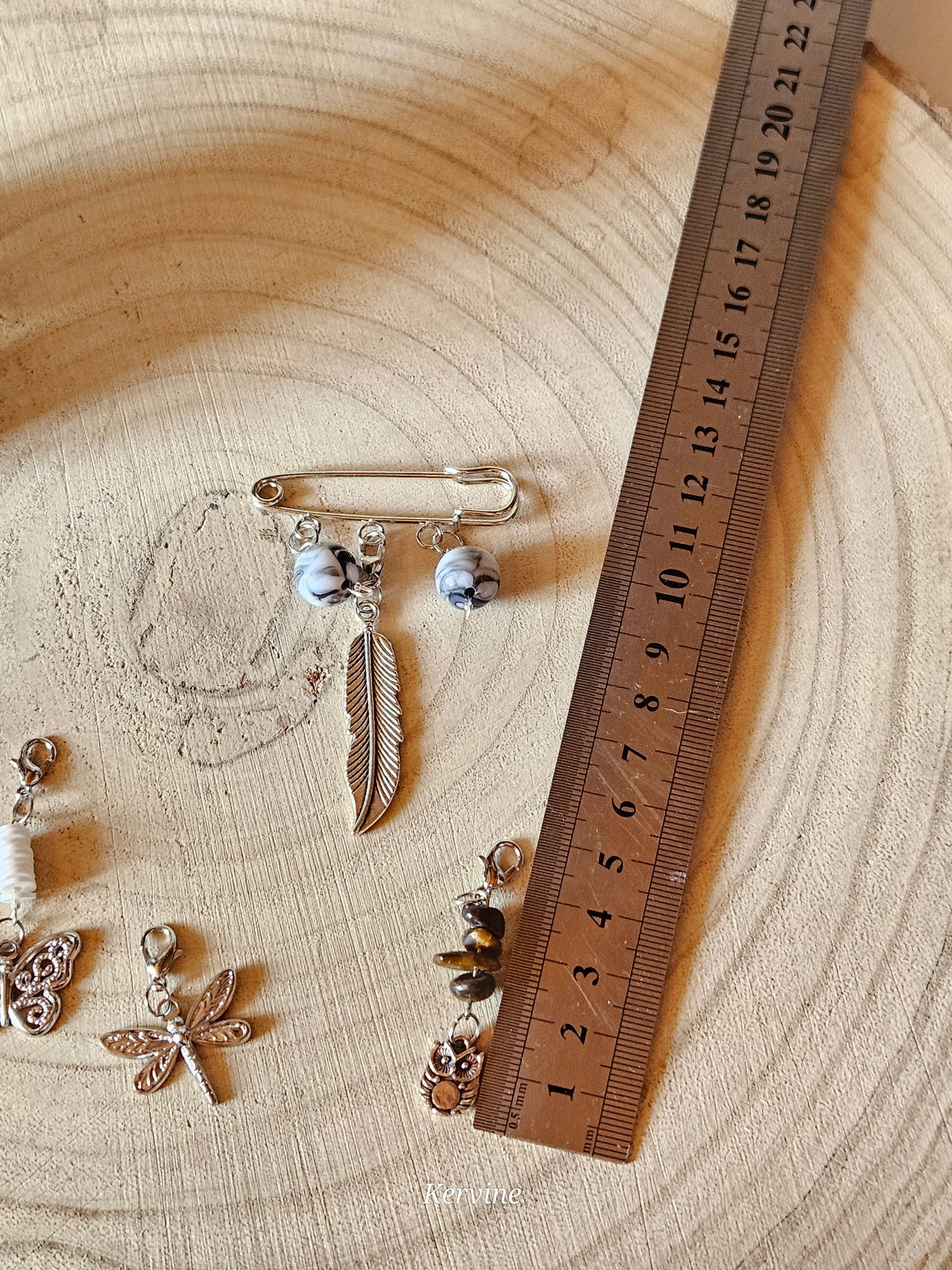 Broches charms / bijoux de sac
