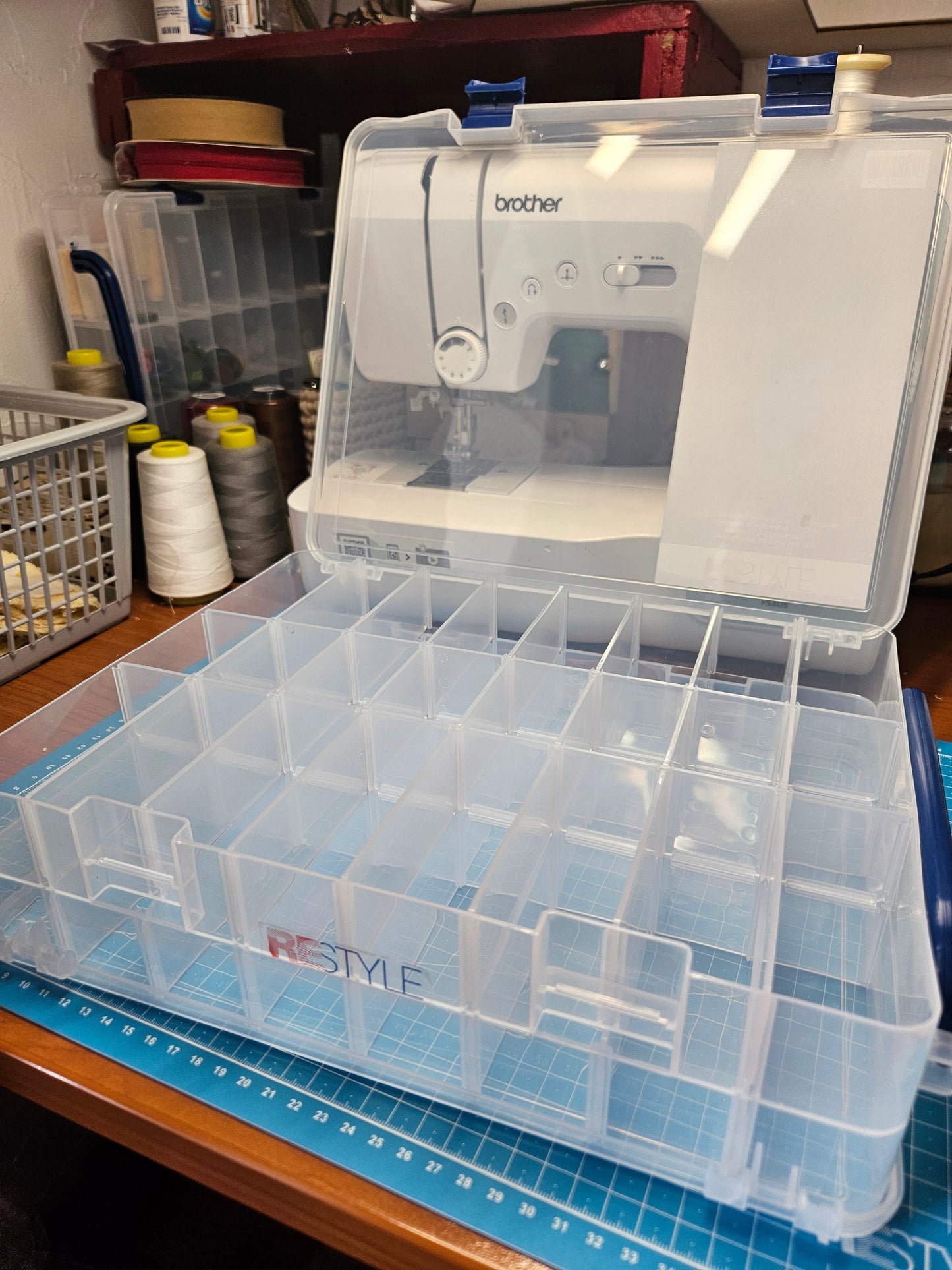 Boîte de rangement double face – 48 cases modulables