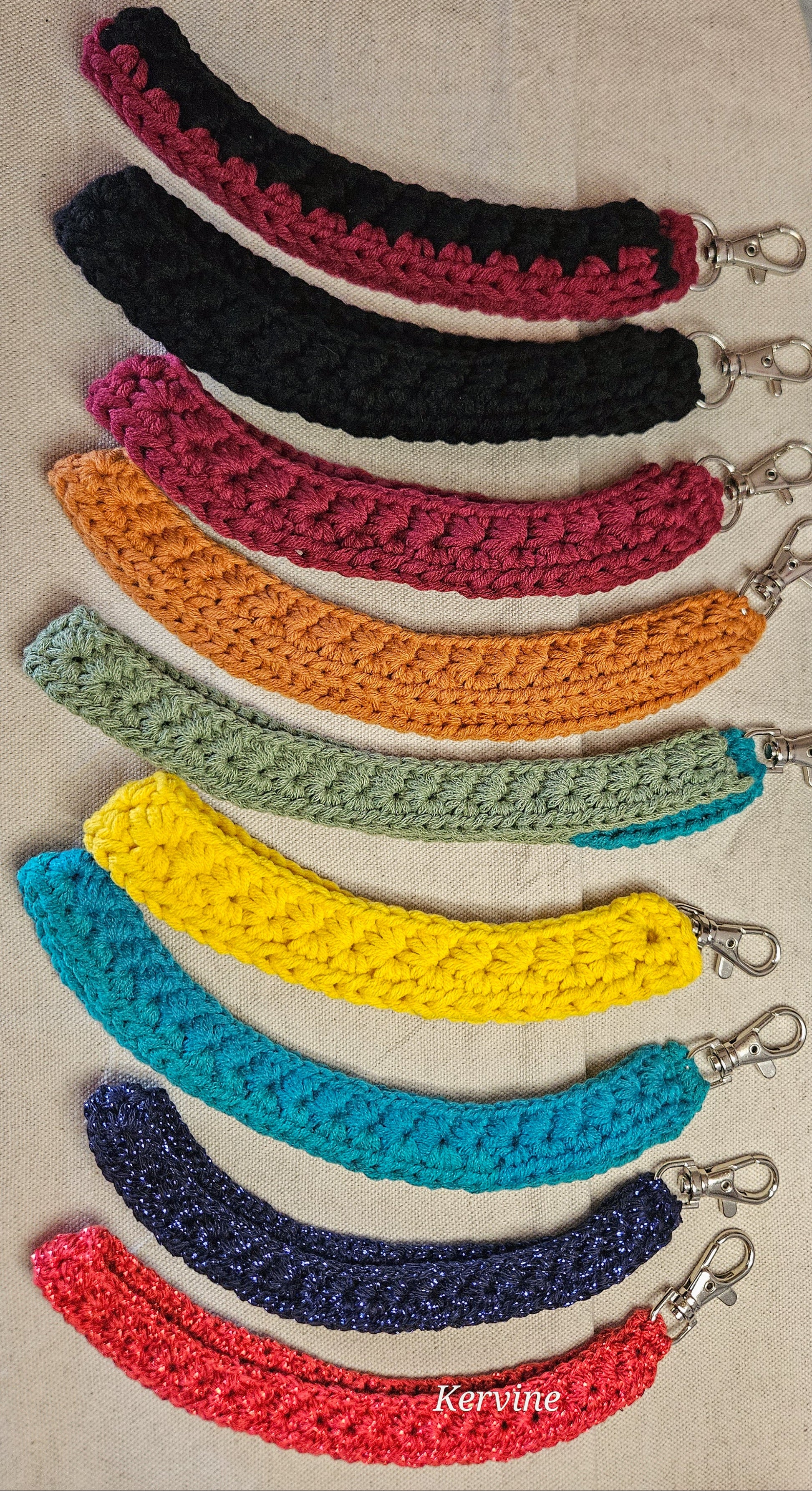 Porte clé bracelet en crochet 9 coloris - L'atelier de Kervine