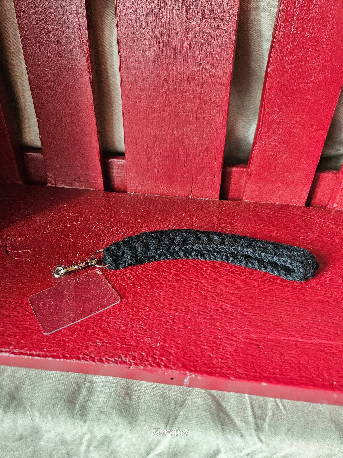 Porte clé bracelet en crochet coloris noir - L'atelier de Kervine